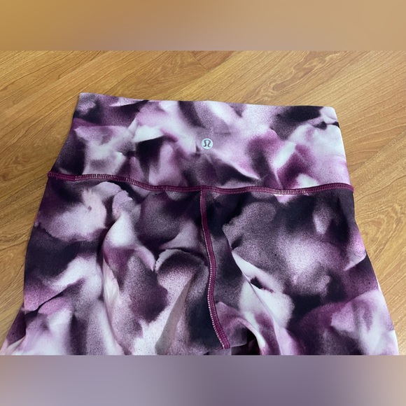 LULULEMON Wunder Under High Rise Leggings and Invigorate Bra Matching Set - Picture 7 of 10